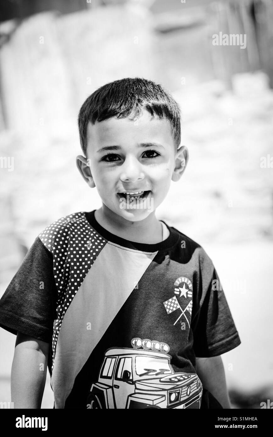 Un bambino profugo in Arroub Camp di Betlemme, Palestina. Foto Stock