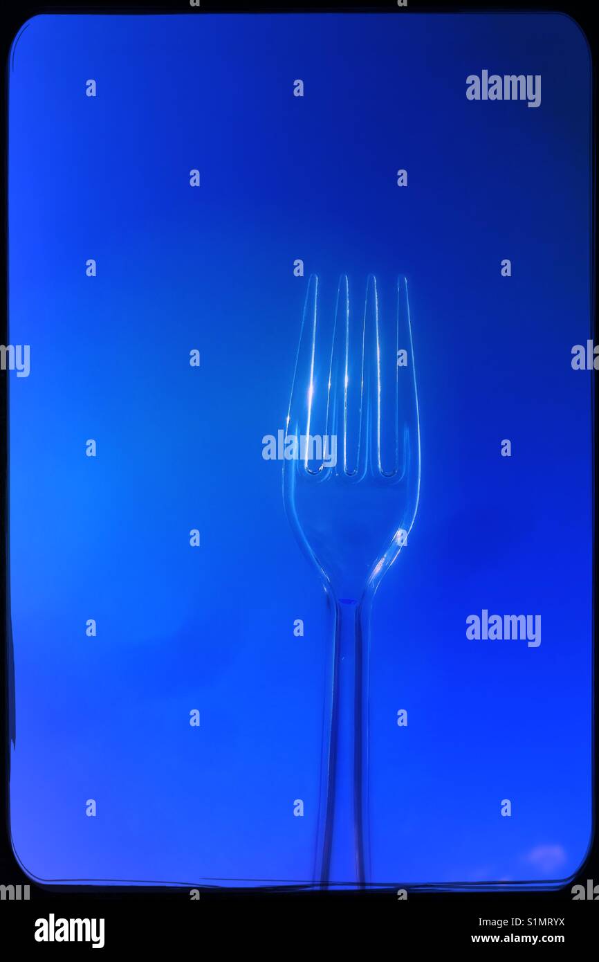 T forcella traslucido - Immagine stock catturata con smartphone