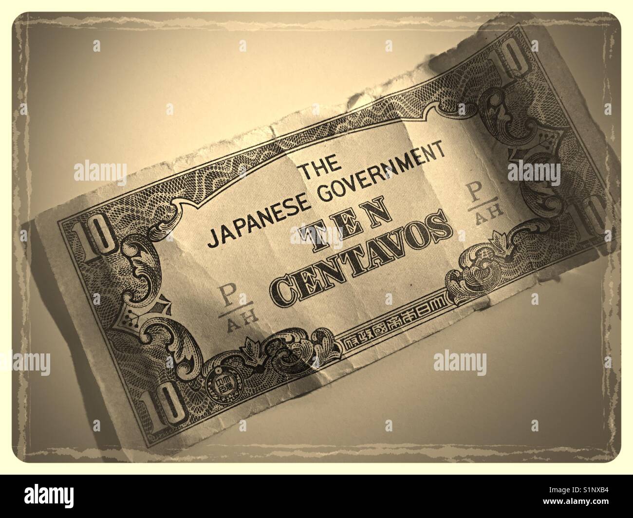 II Guerra Mondiale valuta giapponese rilasciato nelle Filippine - Immagine stock catturata con smartphone