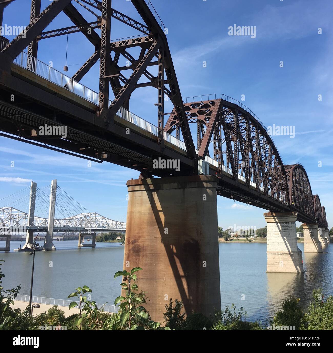 Louisville 1-- convertito rail bridge. Foto Stock