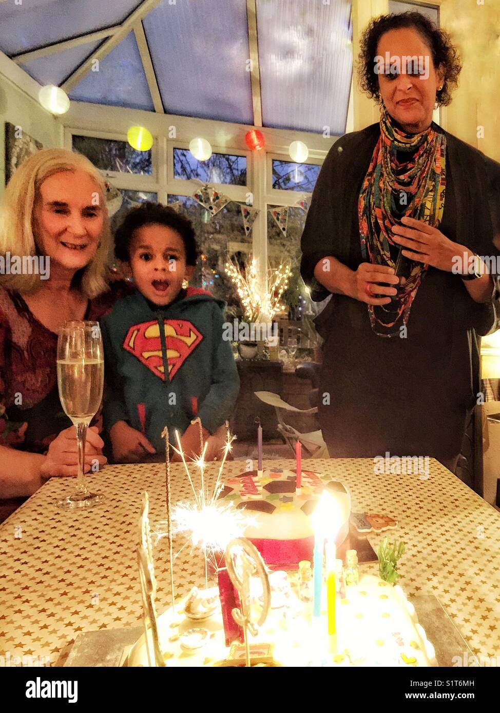 Una festa di famiglia. Foto Stock