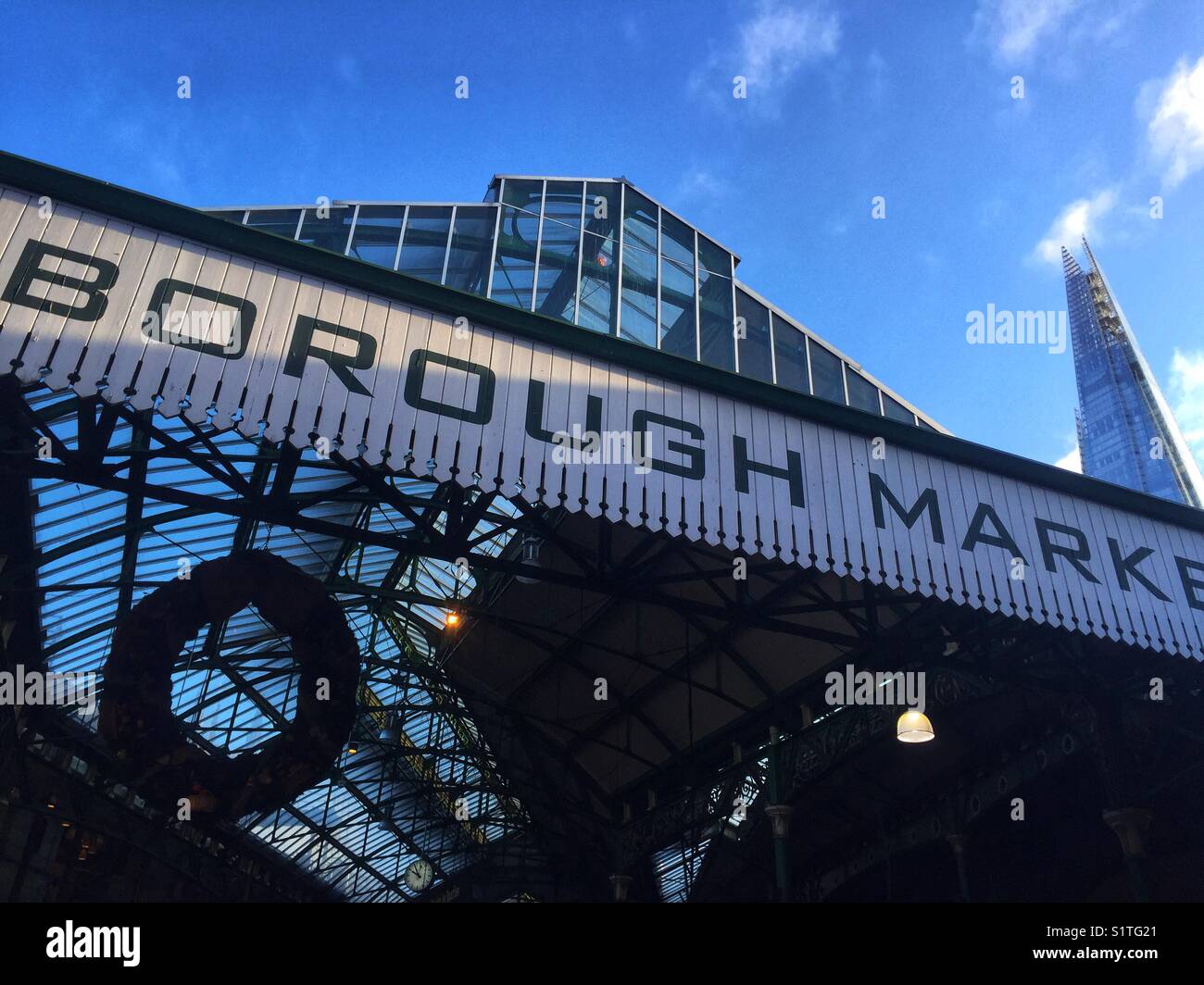 Borough Market e il Coccio a Londra, in Inghilterra il 1 dicembre 2017 Foto Stock