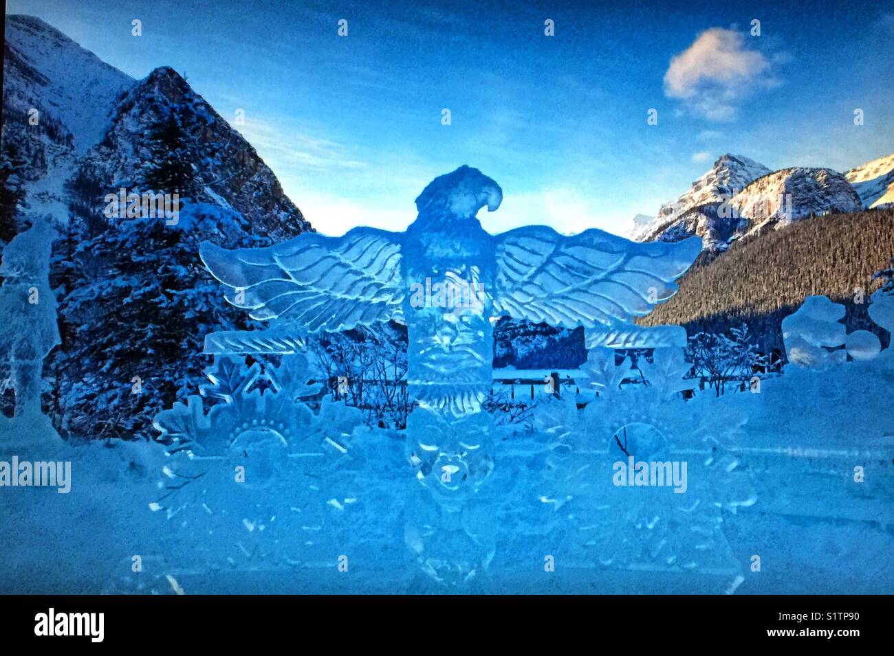 Sculture di ghiaccio, il Lago Louise, il Parco Nazionale di Banff, Alberta, Canada Foto Stock