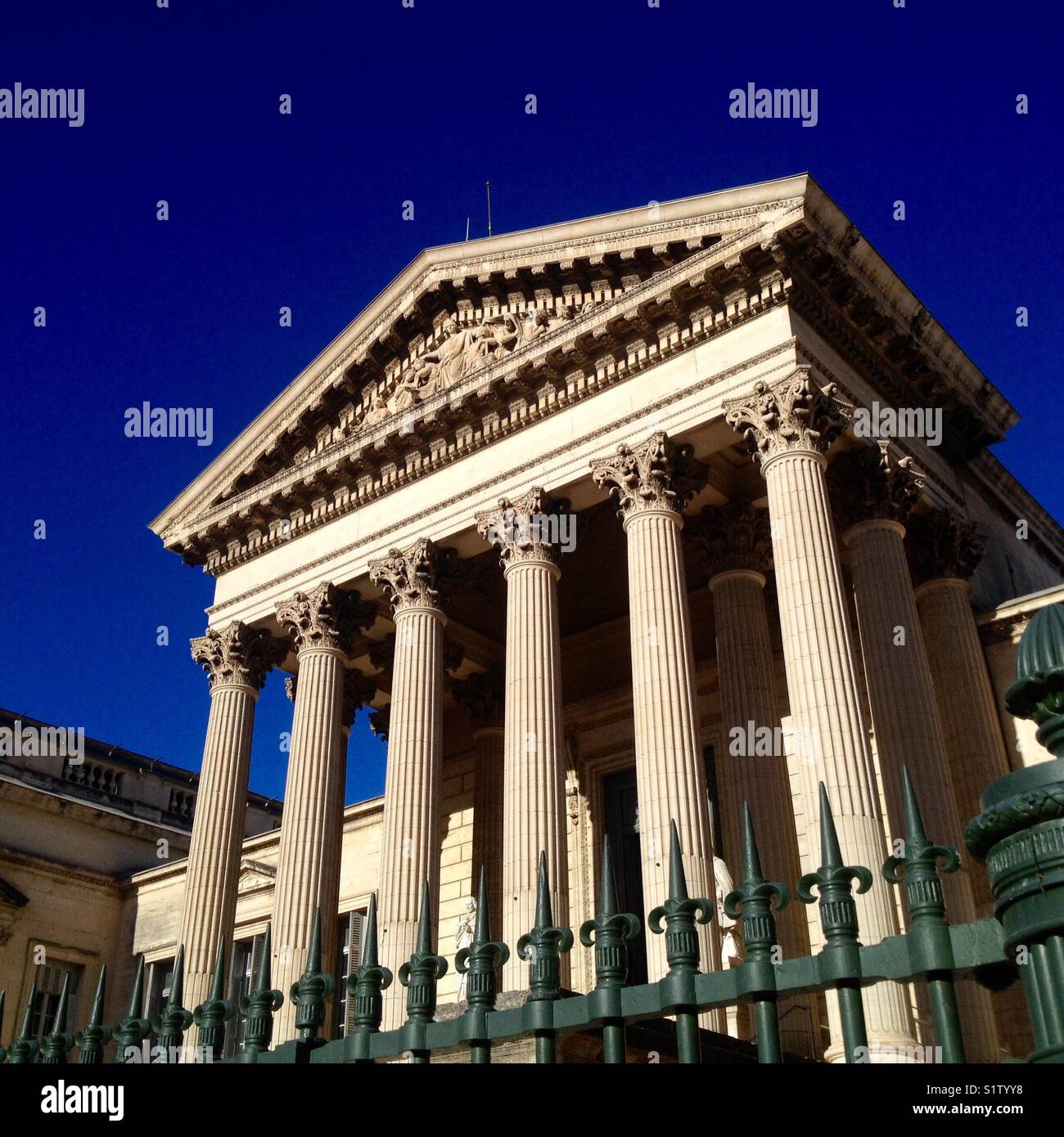 Corte legge di Montpellier Francia - Immagine stock catturata con smartphone