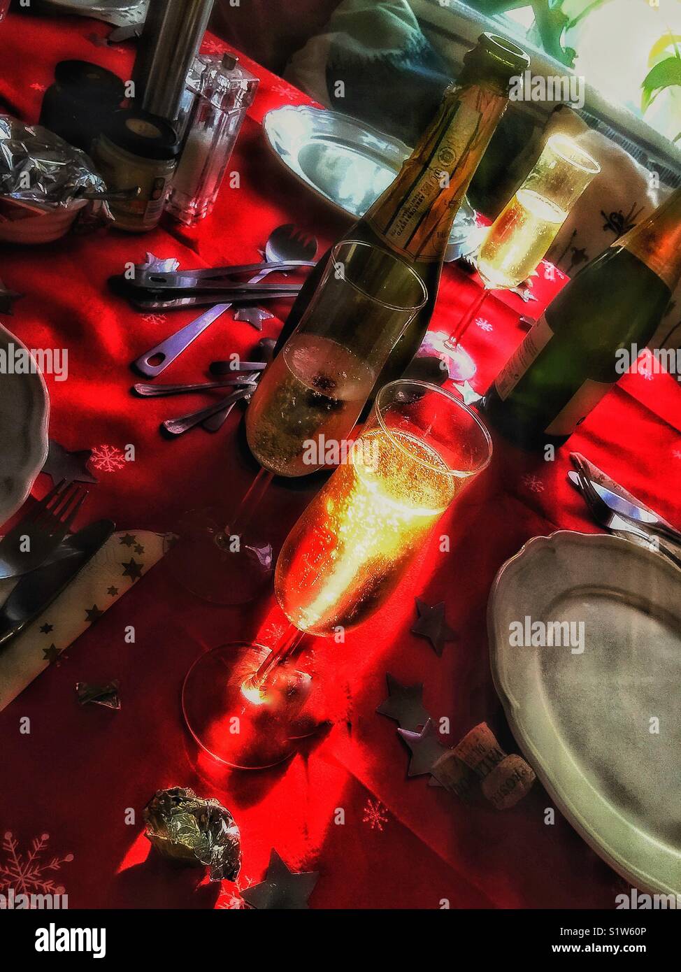 Bicchieri di Champagne - Immagine stock catturata con smartphone