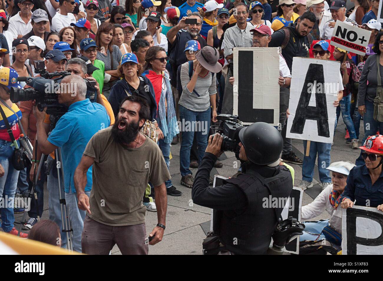 Le proteste in Caracas contro il governo venezuelano Foto Stock