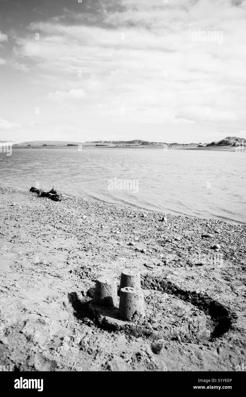 Sandcastle black sea immagini e fotografie stock ad alta risoluzione - Alamy