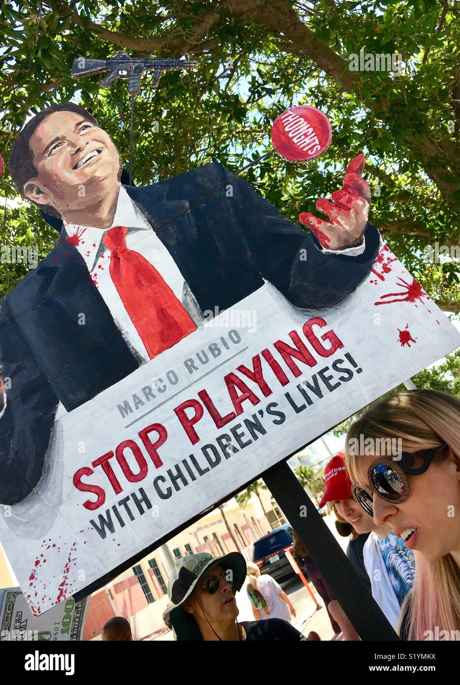 Miami Beach Florida "marzo per la nostra vita." 24 marzo 2018 protesta dopo Parkland Florida, scuola di tiri. Foto Stock