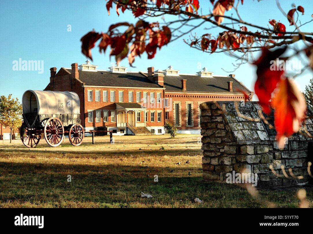 Il Fort Smith National Historic Park offre la guarnigione edificio della seconda Fort, che è stato successivamente trasformato in un tribunale in primo piano in molti famosi film western. - Immagine stock catturata con smartphone