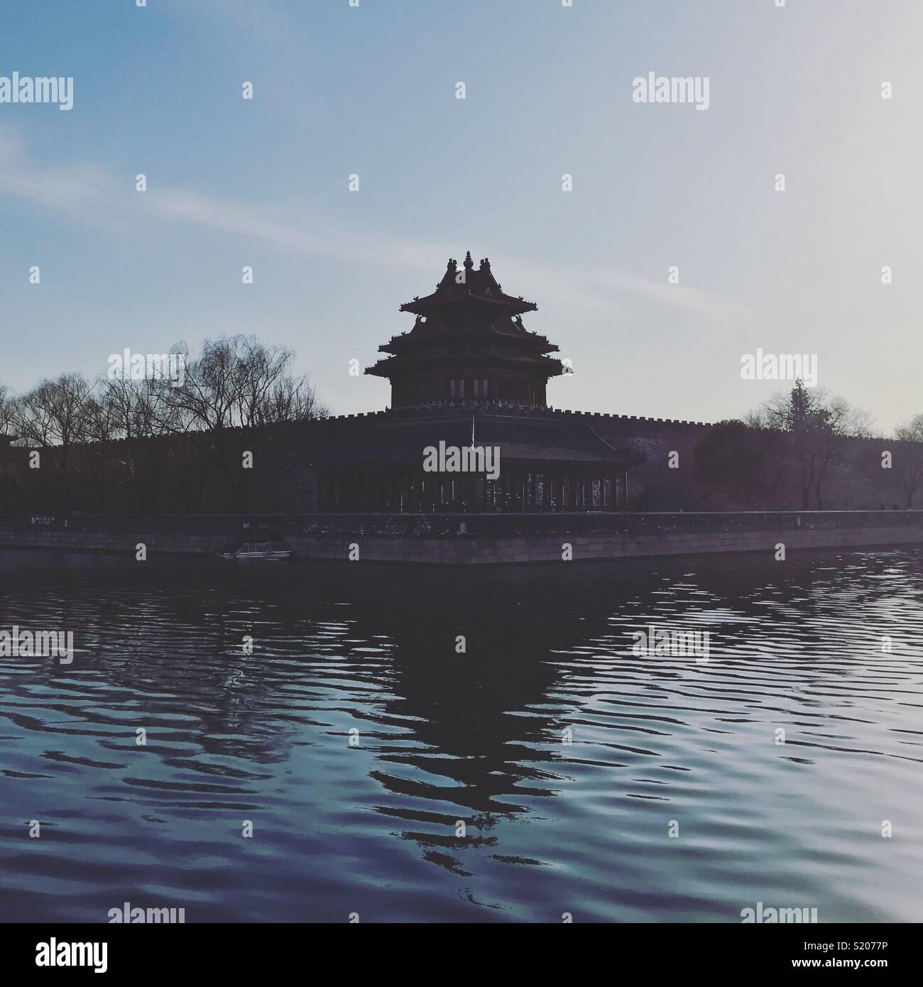 Città proibita torre di avvistamento. - Immagine stock catturata con smartphone