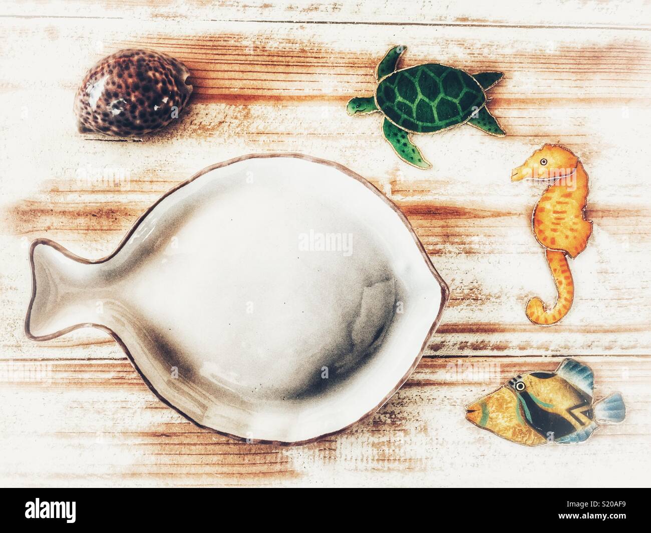 Fotografia Flatlay, marine / tema la spiaggia con spazio di copia Foto Stock