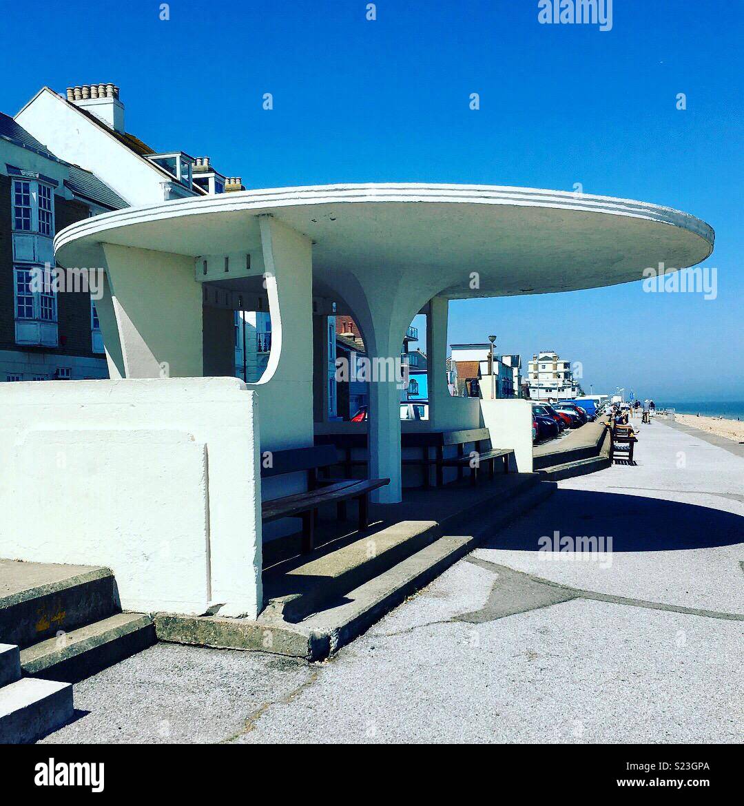 Trattare rifugio sul fronte spiaggia Foto Stock