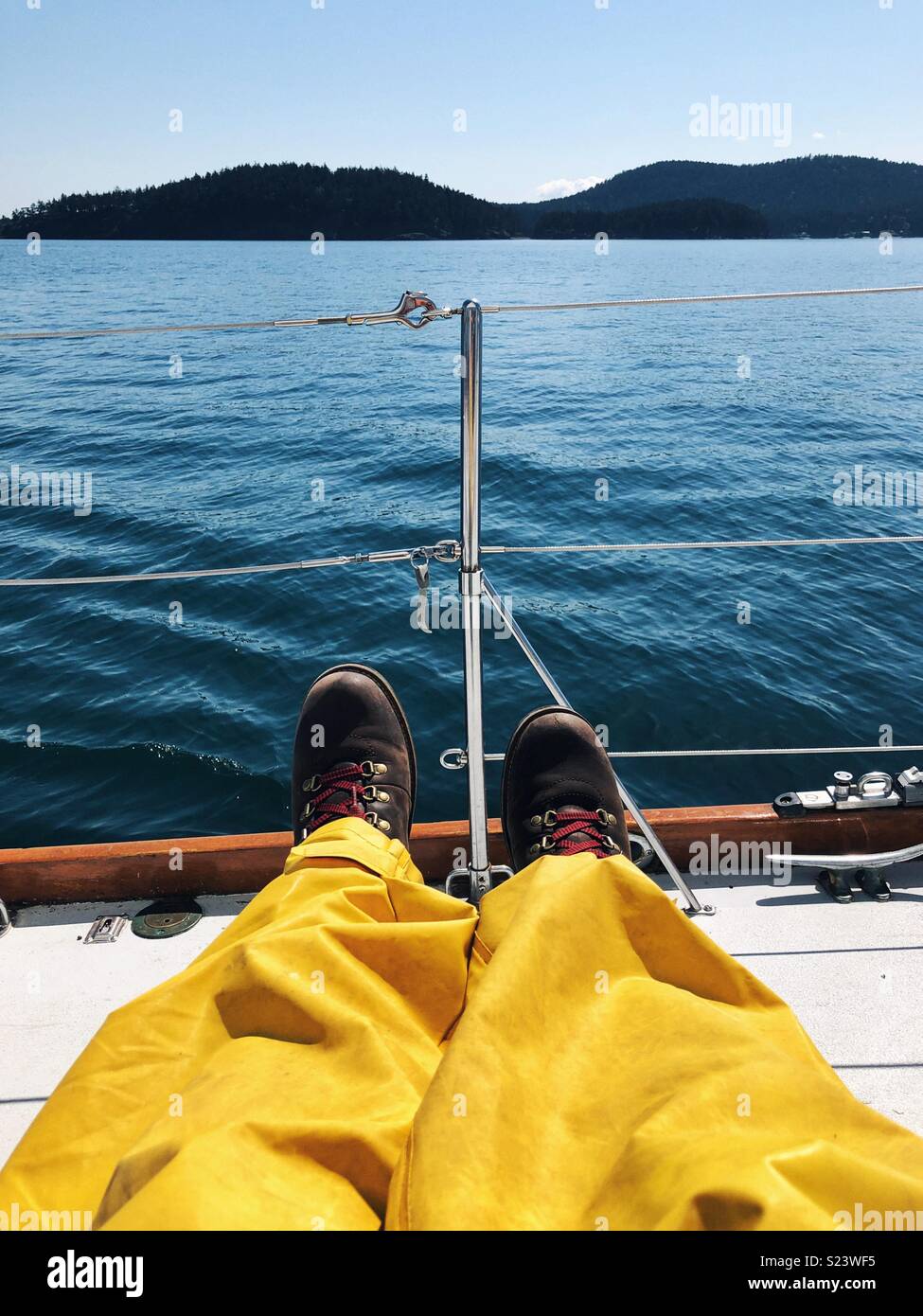 Barca a vela nei dintorni di San Juan Islands - Immagine stock catturata con smartphone