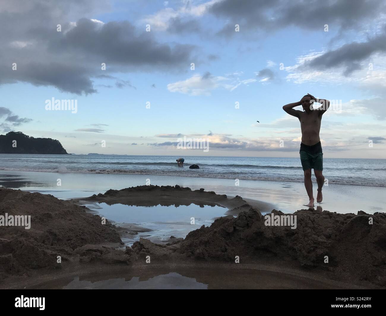 Spiaggia Dell' Acqua calda, Penisola di Coromandel, NZ Foto Stock