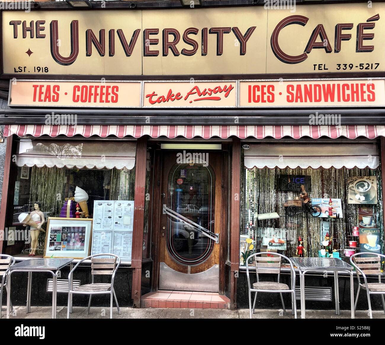 100-anno-vecchia università Cafe su Byres Road Glasgow. Foto Stock