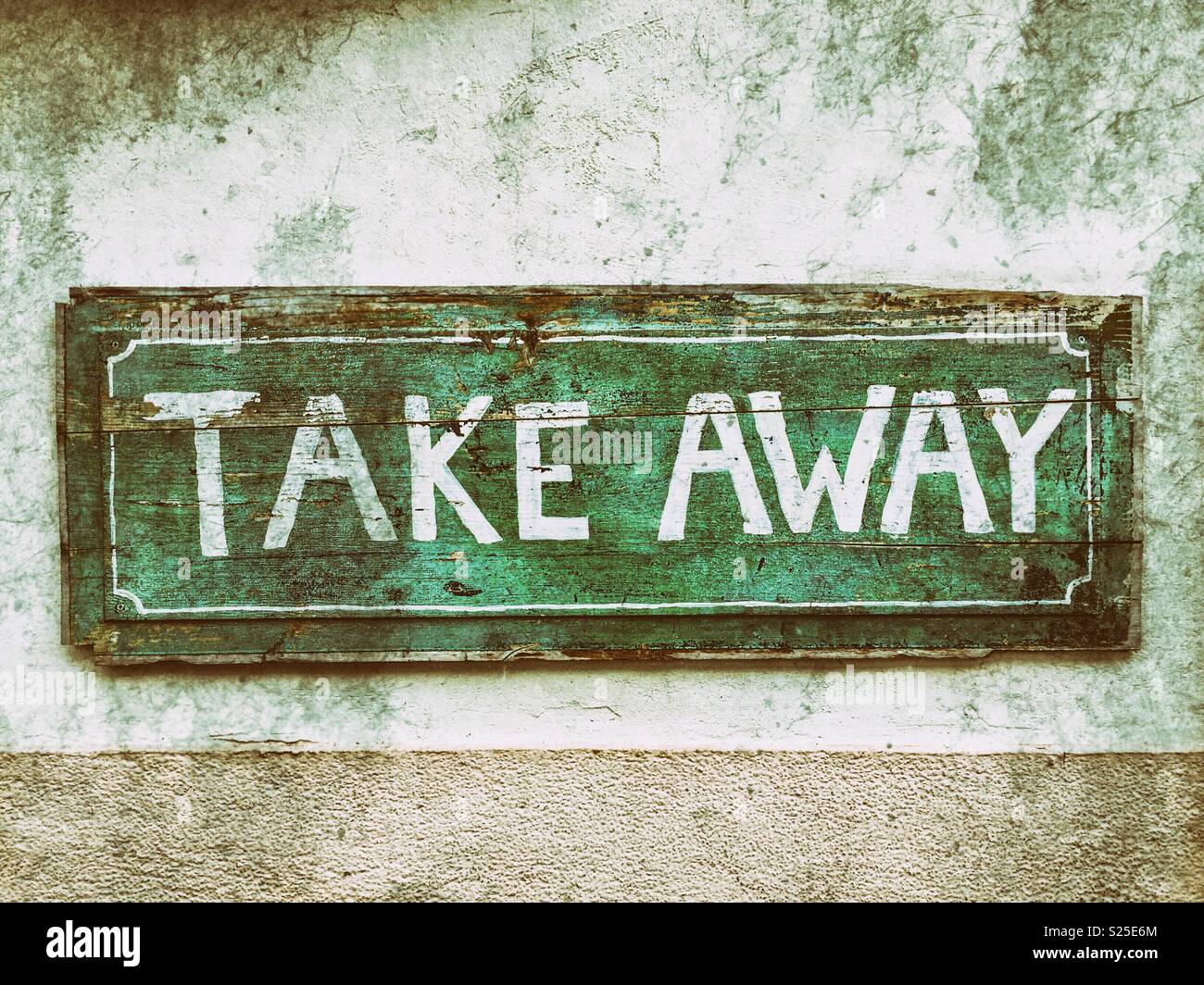 Prendere via cartello - Immagine stock catturata con smartphone