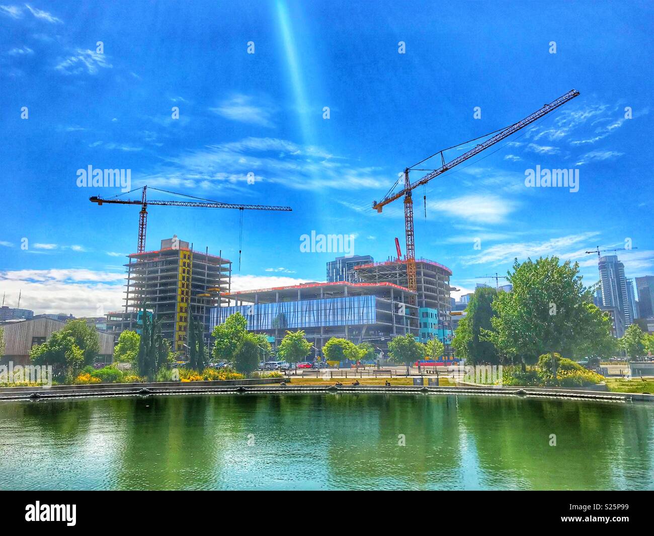 L'edificio di Google in Seattle Washington in costruzione. Notate il dio Ray proveniente dall'alto! Foto Stock