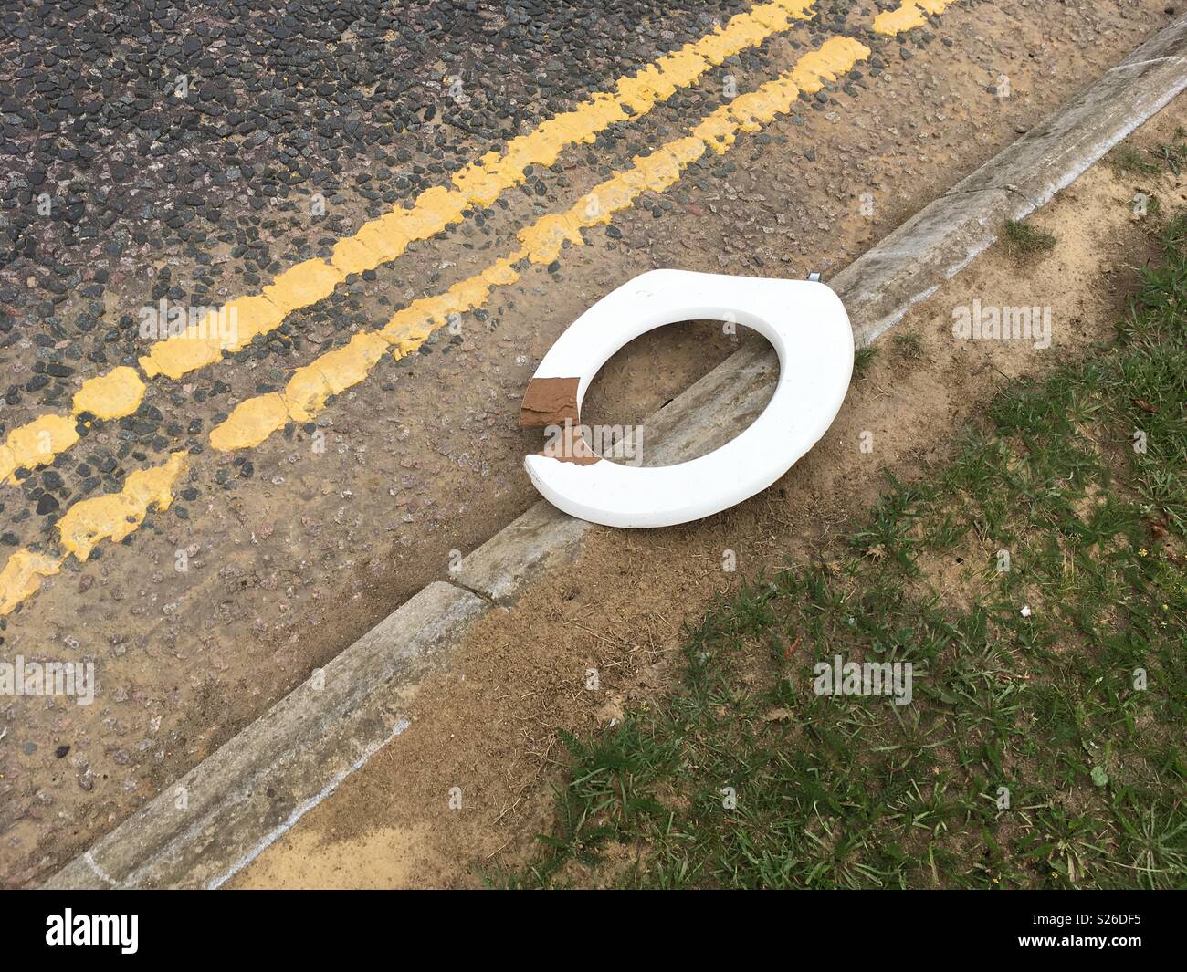 Wc rotto immagini e fotografie stock ad alta risoluzione - Alamy