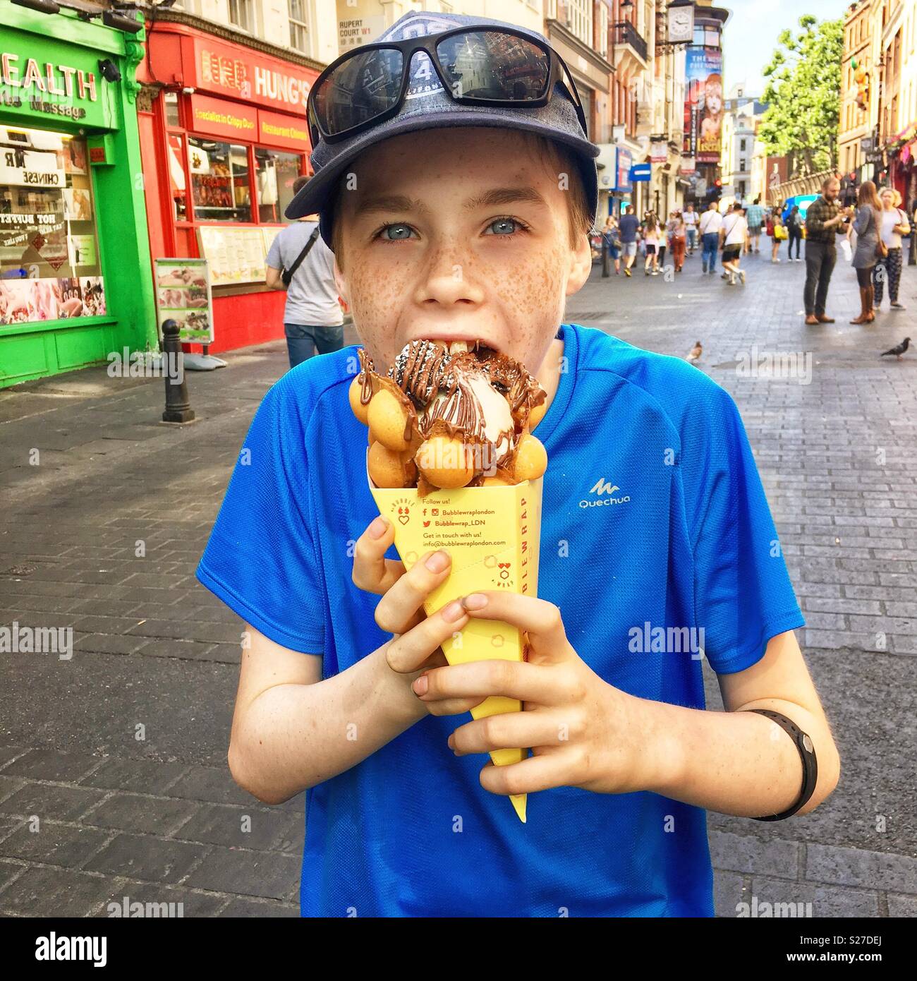 Estate ice cream boy a Londra. Foto Stock