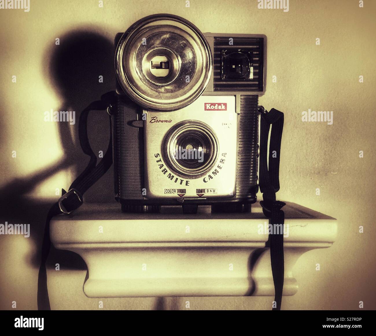 Vintage Starmite Kodak fotocamera sul ripiano Foto Stock