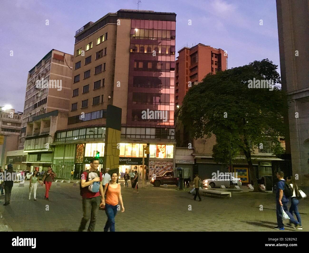 Boulevard di Sabana Grande Caracas Venezuela. Edificio di Humboldt. Vicente Quintero 2018. Shopping. Foto Stock
