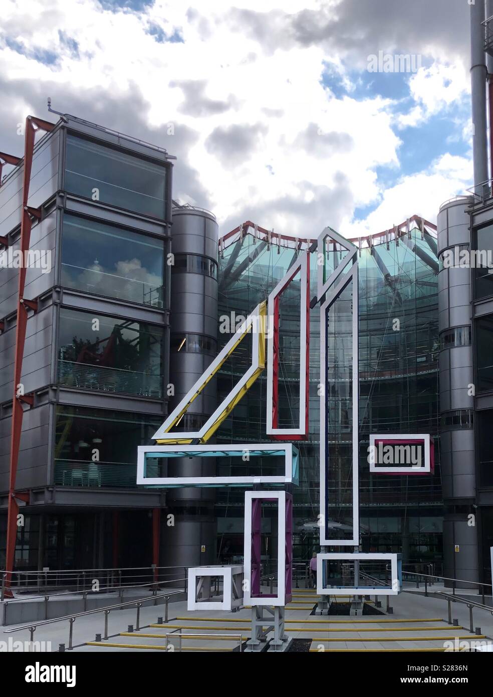 Il Big 4 al di fuori del canale 4 Studios di Londra, Regno Unito Foto Stock