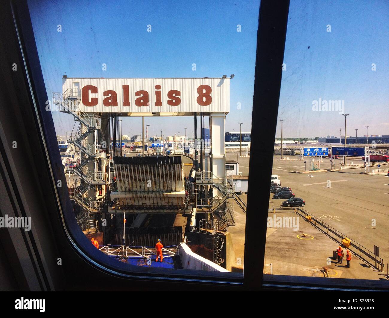 Calais porto per traghetti Foto Stock