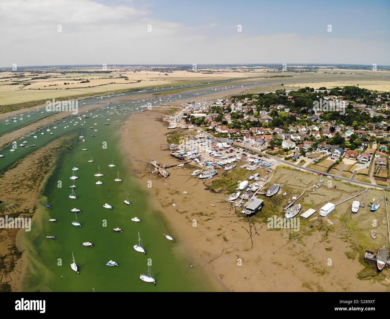 West Mersea riprese aeree da un drone - Immagine stock catturata con smartphone