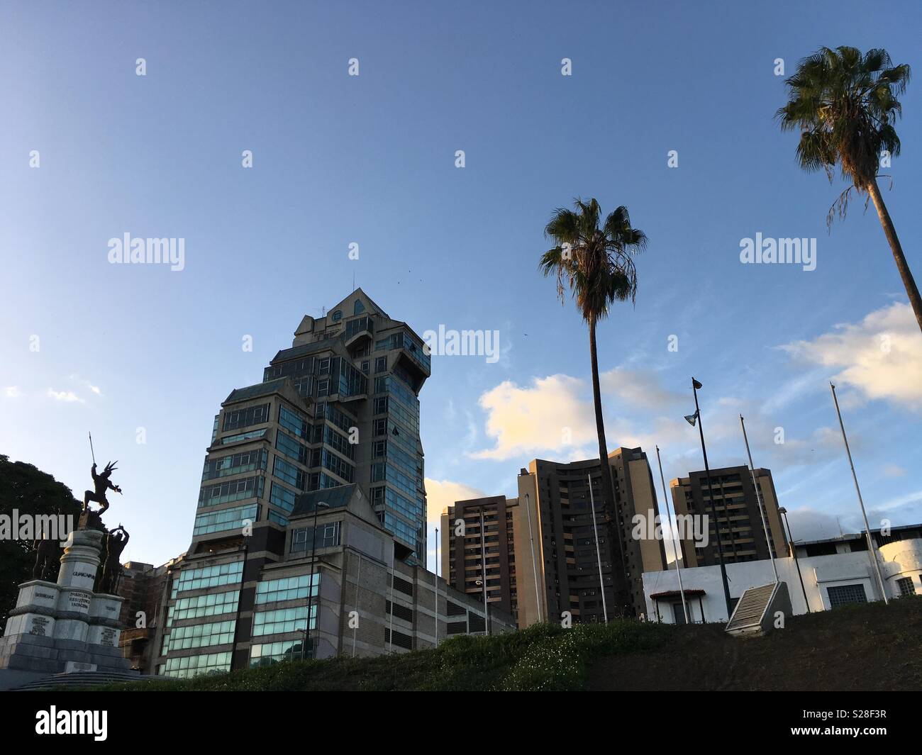 Caracas Teleport Plaza Venezuela, Los Caobos Area. Vicente Quintero Foto Stock