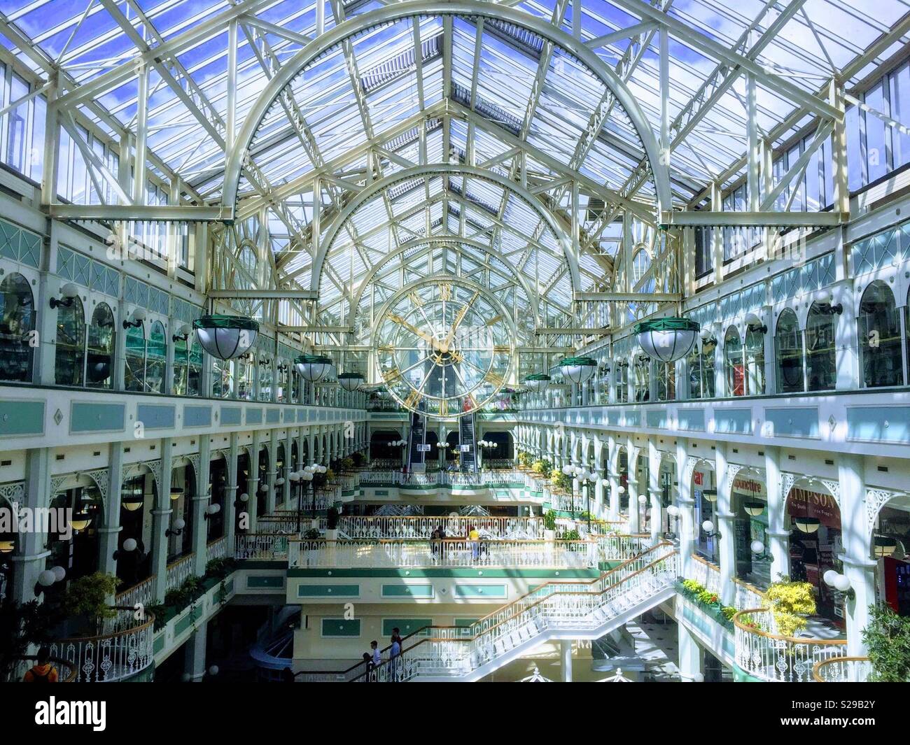 L'interno della St Stephen's Green Shopping Centre di Dublino in Irlanda. Foto Stock