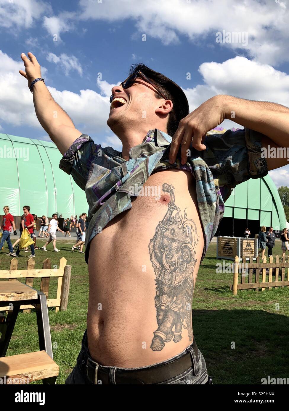 #Festival#estate#Lowlands#biddinghuizen#Netherland#musica#arte#theatre#campingflights#cibo#persone#Easylife#amore Foto Stock