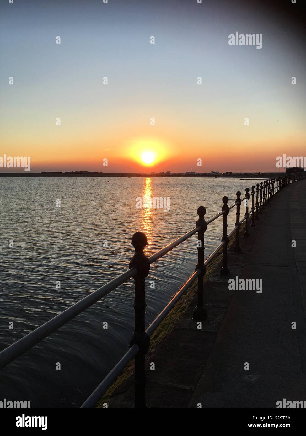 Tramonto sul lago marino west kirby Foto Stock