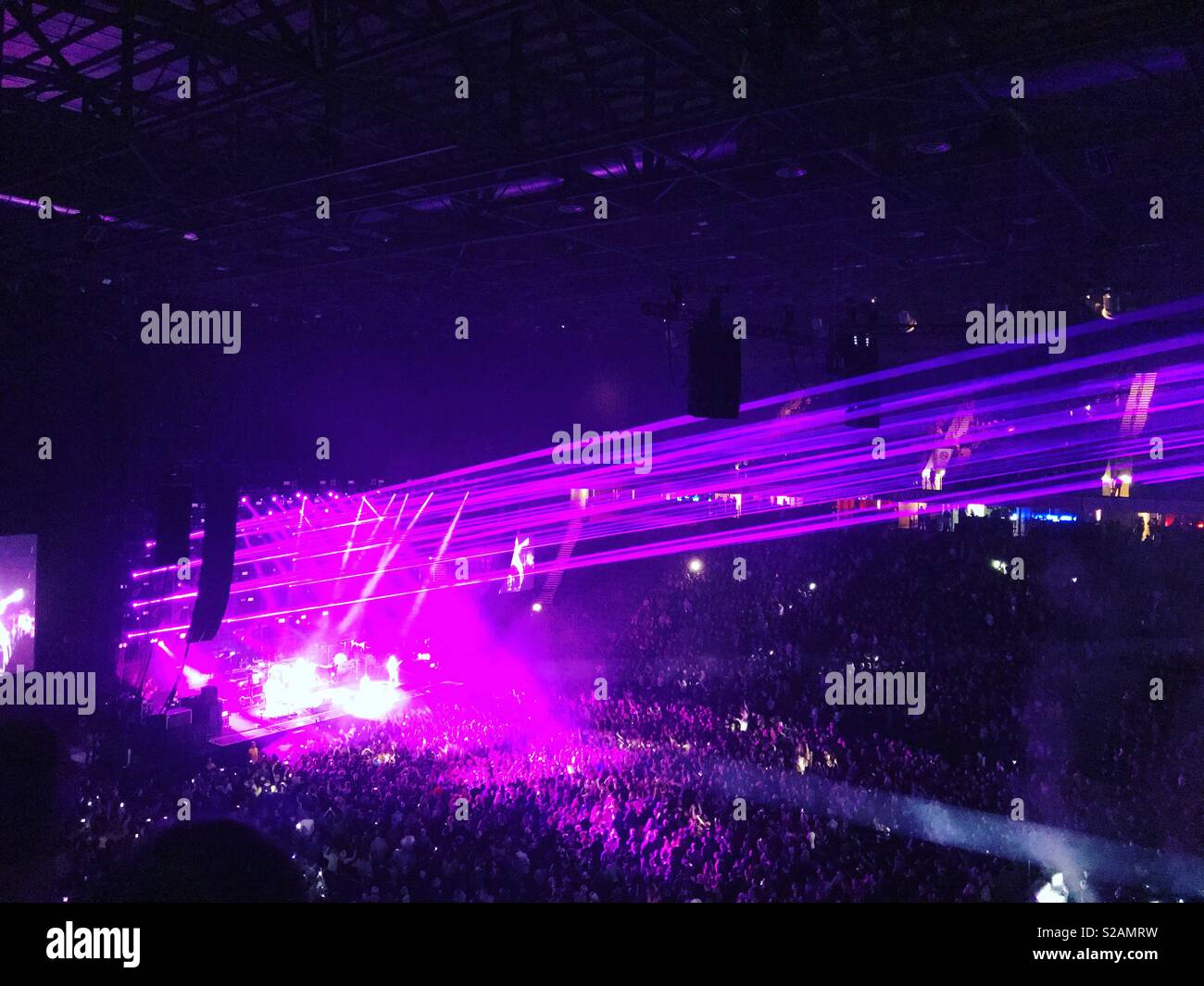 Arena di Manchester, laser in concerto Foto Stock