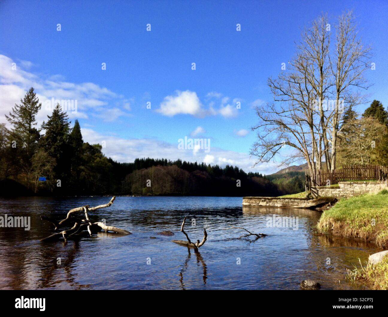 Fiume Tay, Dunkeld, Scozia Foto Stock