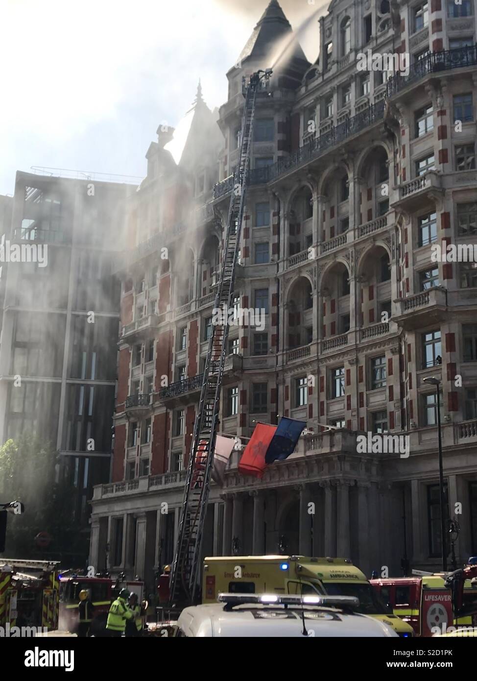 Fuoco dell'hotel immagini e fotografie stock ad alta risoluzione Alamy