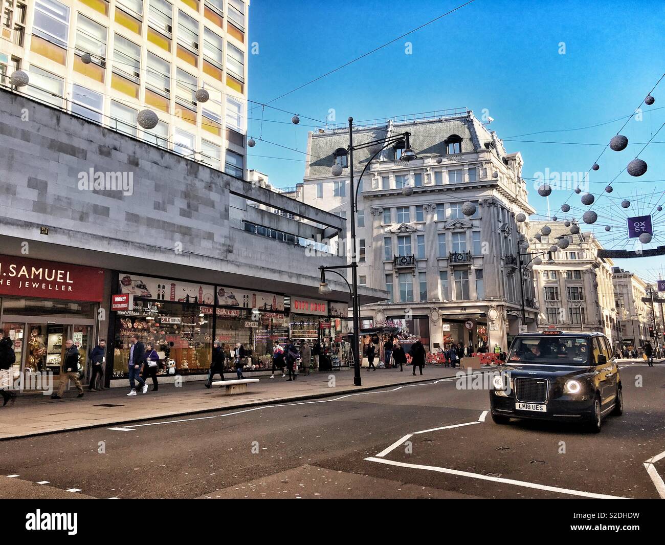 Oxford Street il 2 novembre 2018 a Londra, Inghilterra Foto Stock