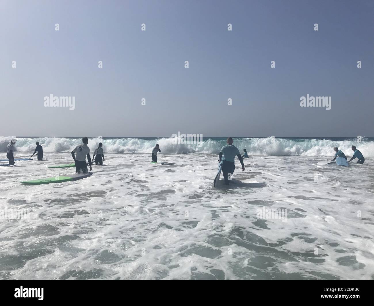 Lezione di surf a Fuerteventura, El Cotillo, Isole Canarie, Spagna Foto Stock