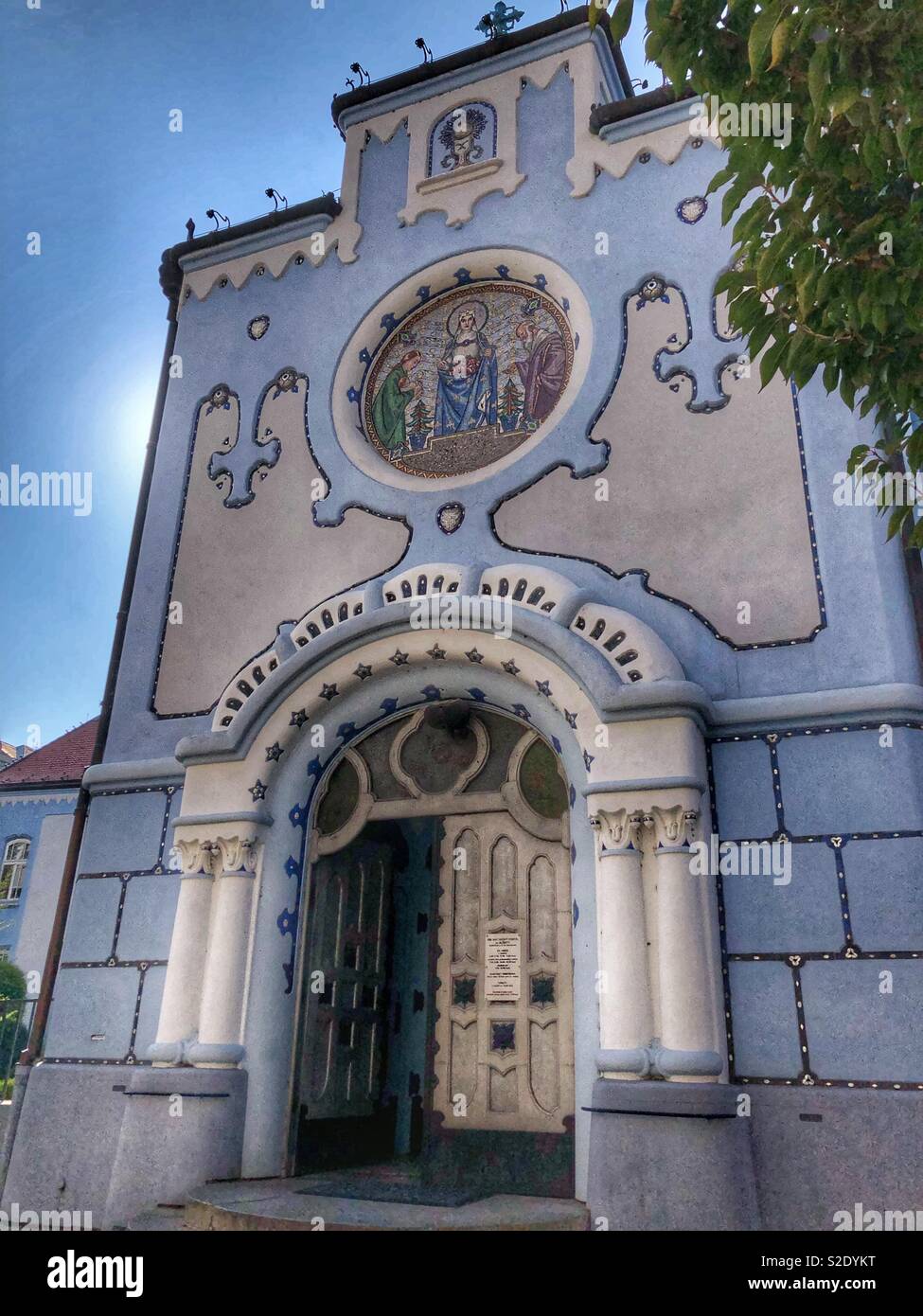 Ortodossa orientale Chiesa blu a Bratislava, in Slovacchia. Foto Stock