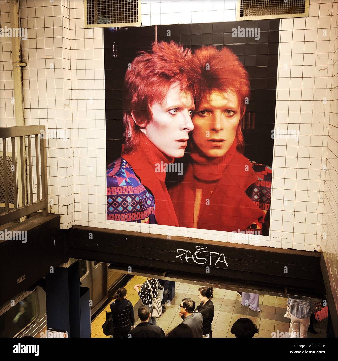 L'arte nella metropolitana di New York - Immagine stock catturata con smartphone