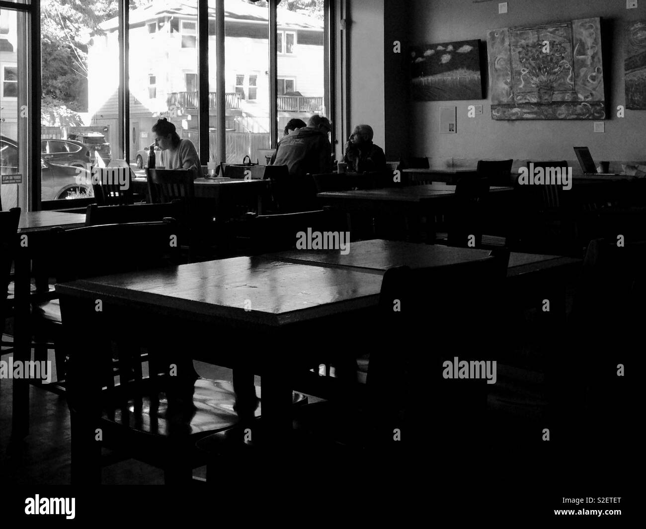 Seattle coffee shop al mattino, in bianco e nero Foto Stock