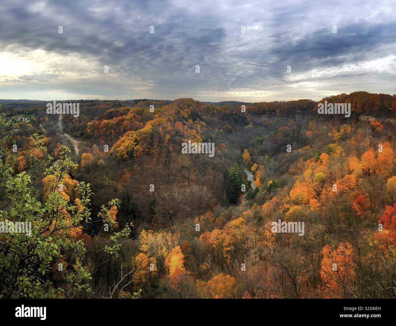 Bellissima valle in autunno Foto Stock