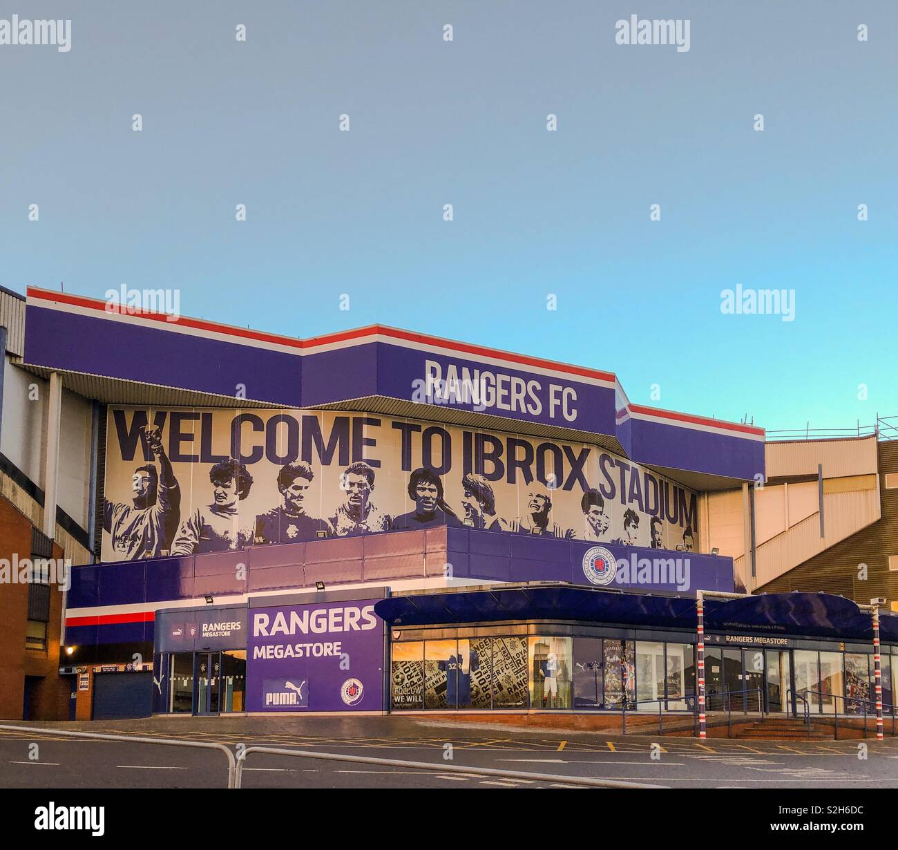 Ibrox Stadium, casa dei Rangers Football Club. Glasgow. La Scozia, Regno Unito. Foto Stock