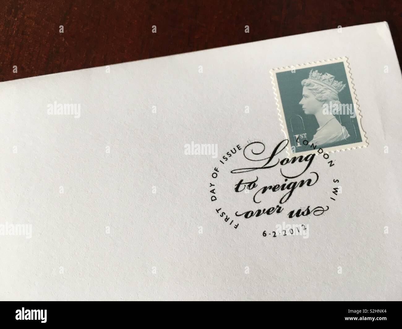 Gran Bretagna francobolli primo giorno coperchio - Diamante definitivo del giubileo - Immagine stock catturata con smartphone