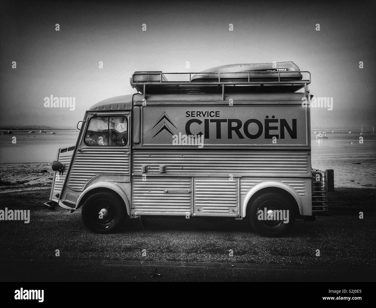 Vintage Citroen van - Immagine stock catturata con smartphone