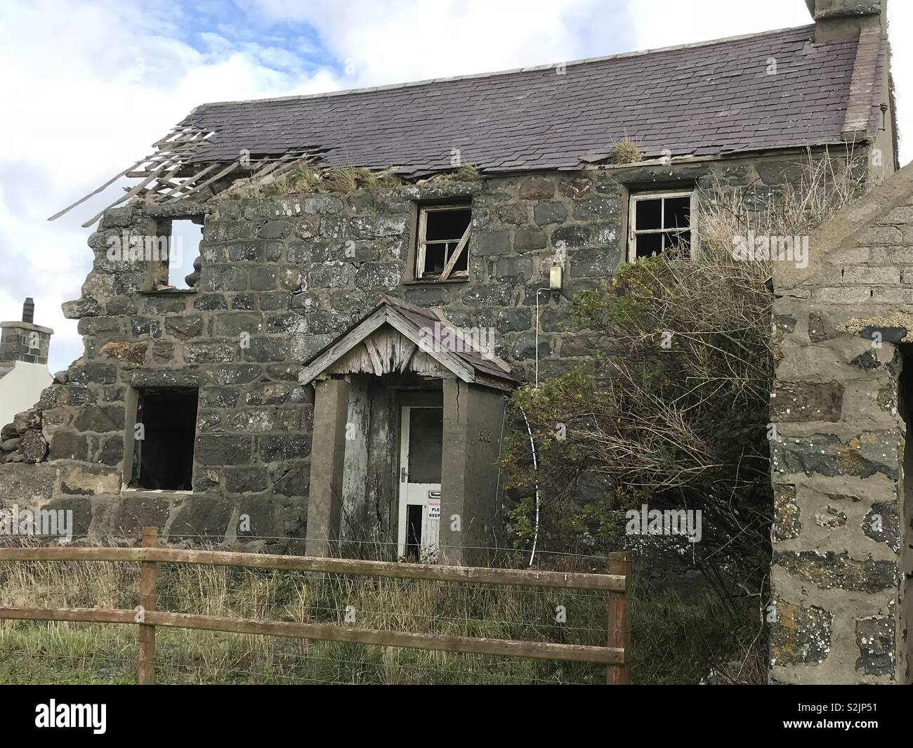 Casa abbandonati - cottage a Porth Ysgo vicino Aberdaron e Rhiw 16 ottobre 2018. Il Galles del Nord. Foto Stock