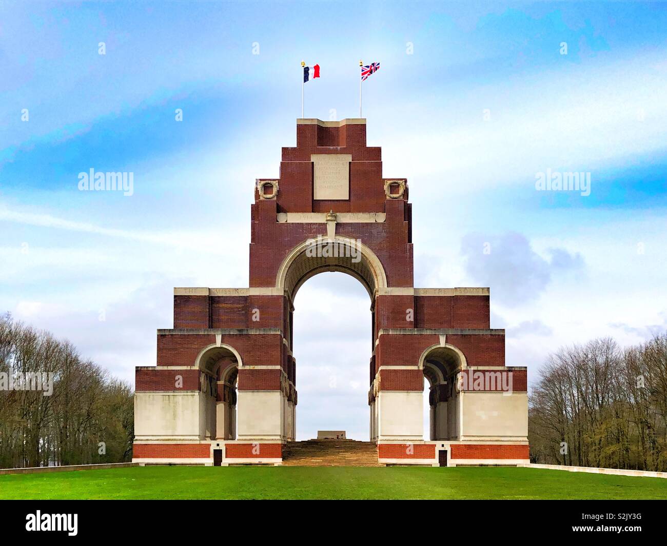Il Thiepval Memorial a quelli persi e dispersi nella battaglia della Somme, 1916. Foto Stock