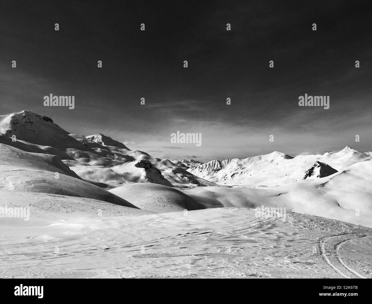 Piste da sci alpino di Davos, in Svizzera Foto Stock