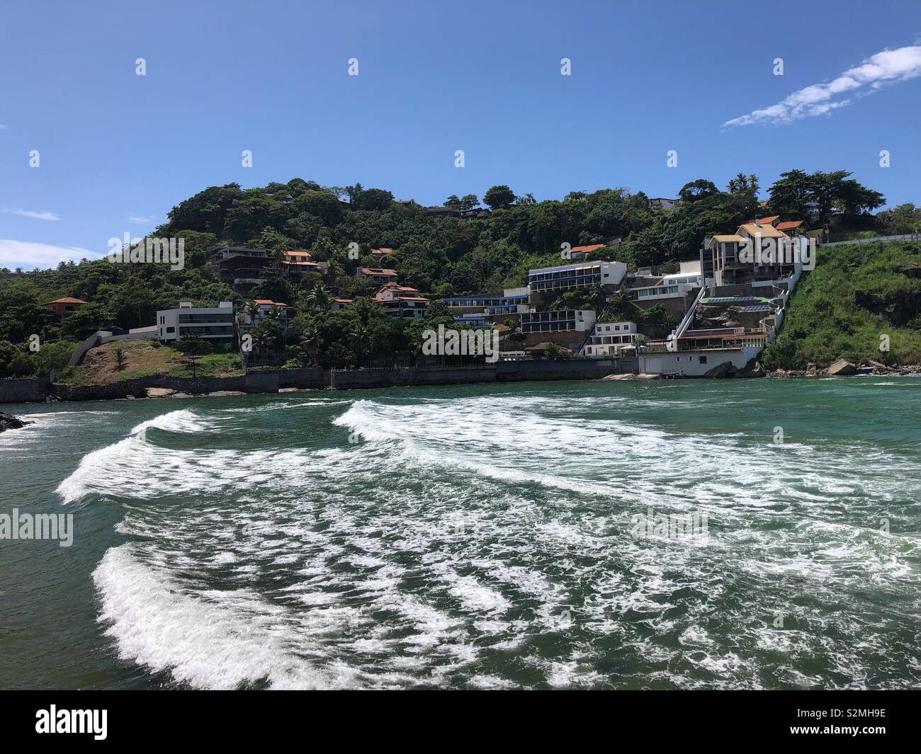 Comunità sulla spiaggia di Barra da Tijuca, Rio de Janeiro, Brasile. Foto Stock