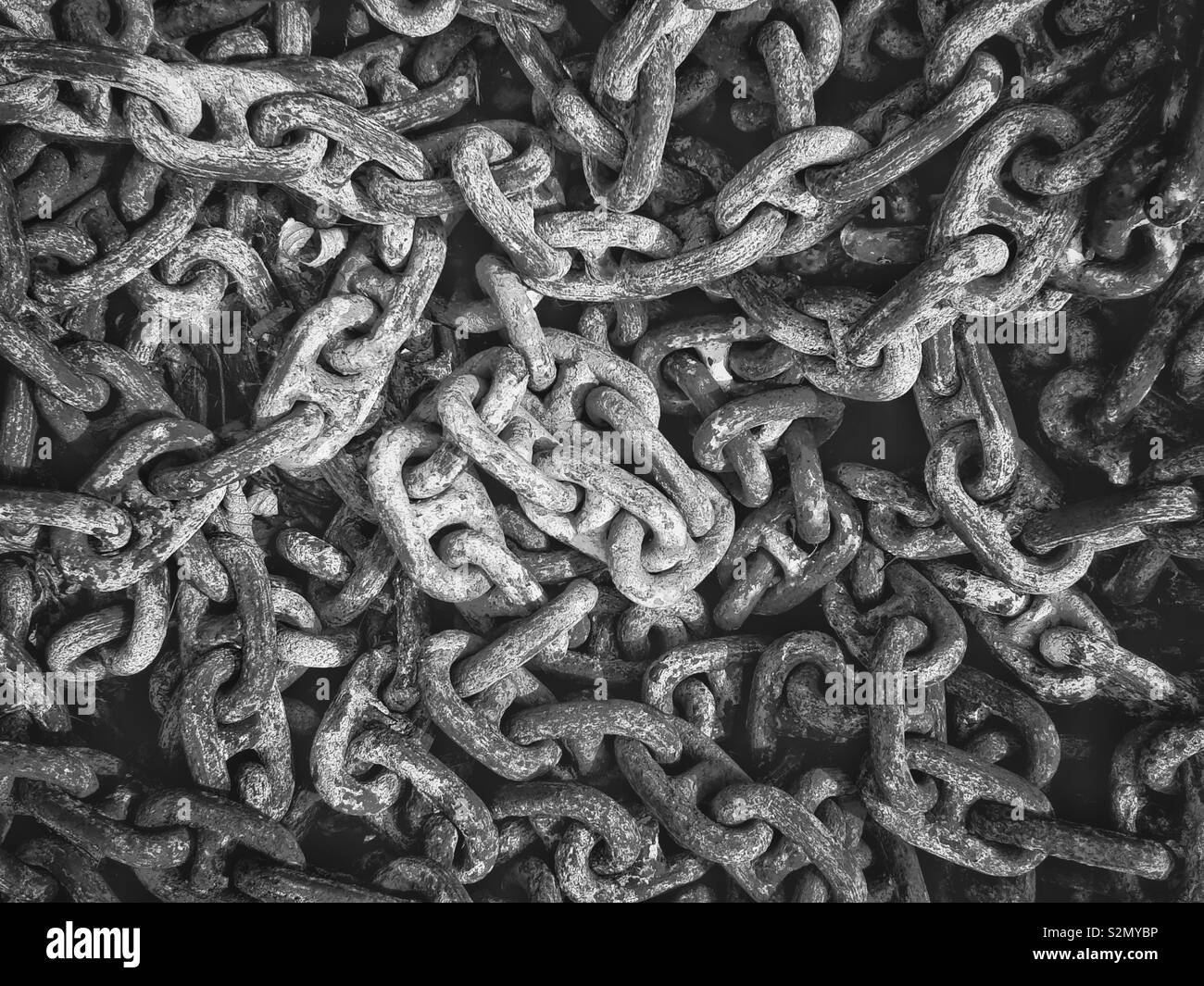 Catene e maglie, in bianco e nero - Immagine stock catturata con smartphone