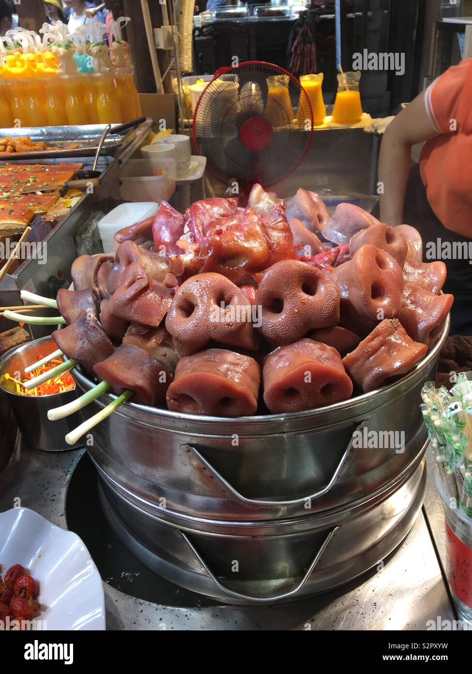 Pig snouts per la cena in Cina Foto Stock